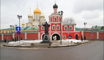 Зачатьевский женский монастырь в Москве: второе рождение древней обители