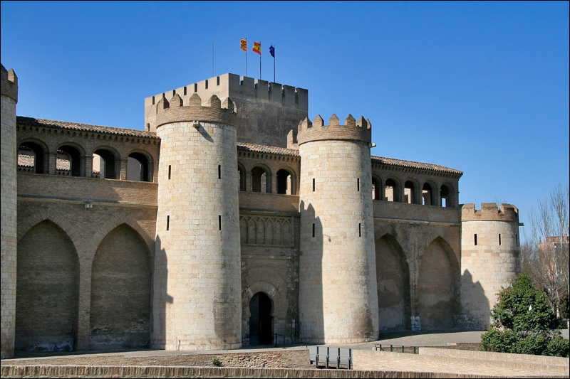 Сарагоса, дворец Альхаферия