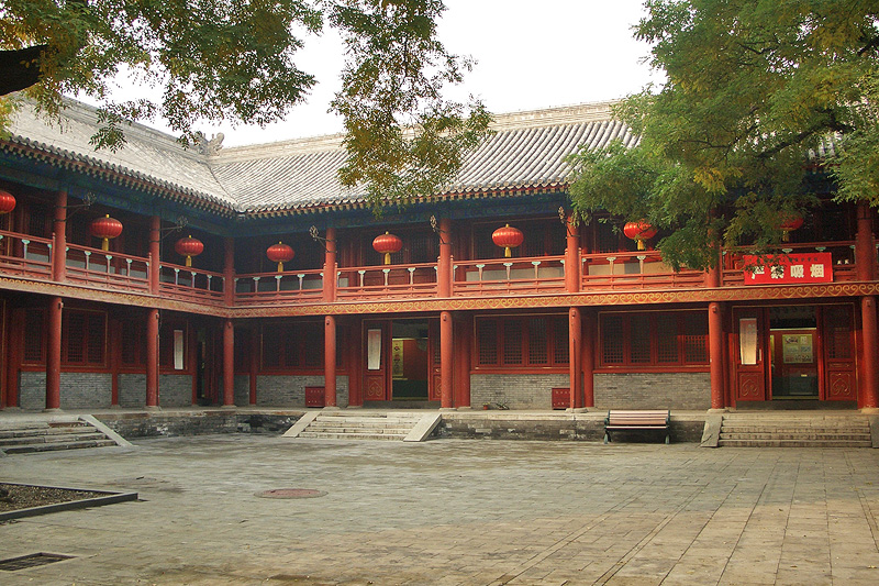 Выставка фольклора, храм Дунъюэ