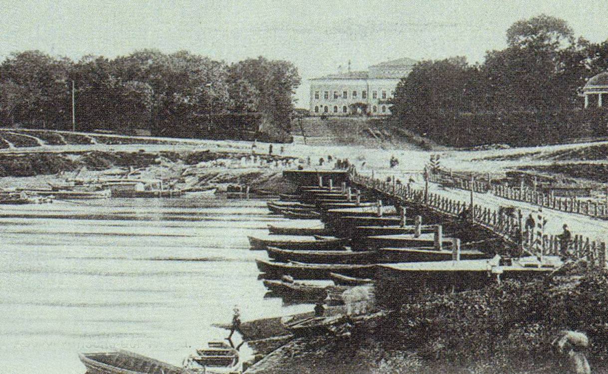 Понтонный мост через Волгу в Твери, старое фото