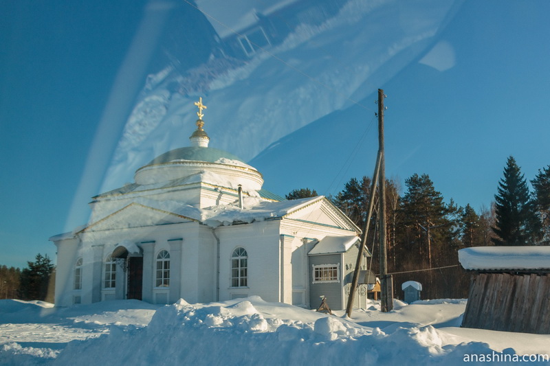 Церковь Димитрия Солунского в селе Введенское, Костромская область