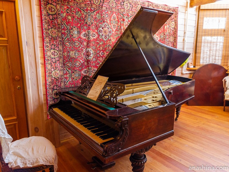 Концертный рояль C.Bechstein, музей-усадьба "Семья роялей" В.Виноградова