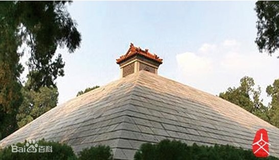Гробница императора Шао-хао близ Цюйфу